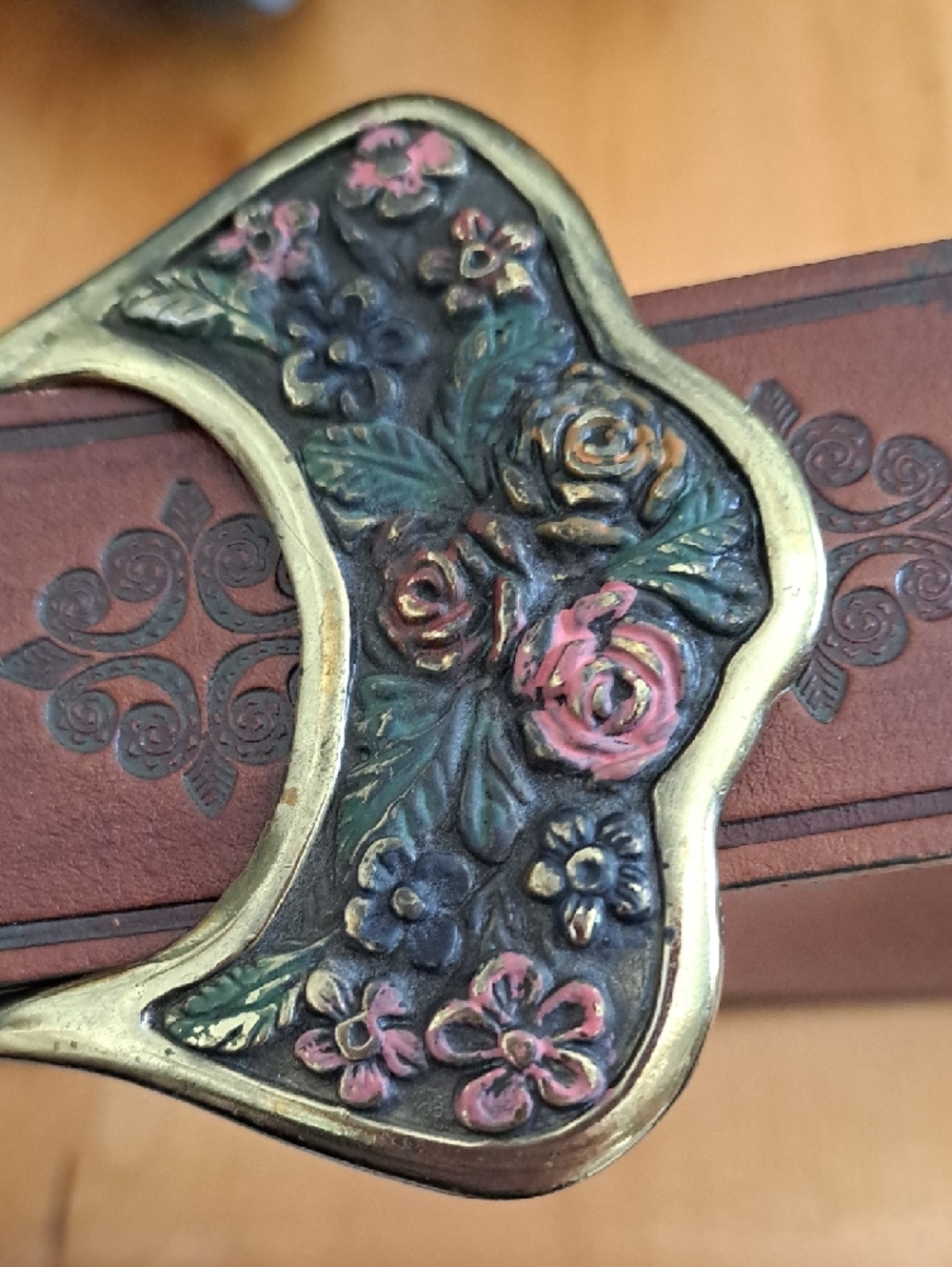 Danier Brown Leather Belt with Floral-Accent Buckle - Picture 3 of 4